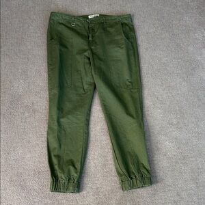 Sovereign Code Green Joggers